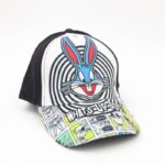 طاقية ولادي واقية من الشمس برسمة الأرنب الشهير لون أسود