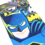 ⁦منشفة استحمام للأطفال رسمة باتمان⁩ - الصورة ⁦2⁩