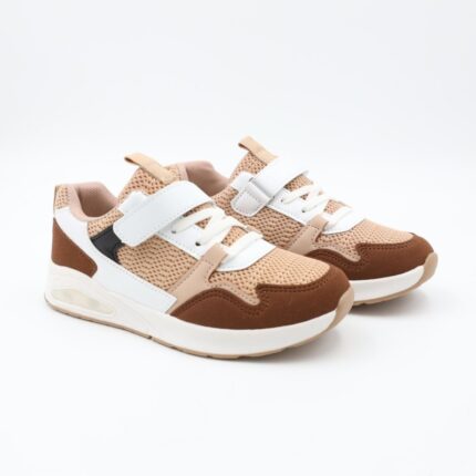 حذاء سبورت محير لون بني