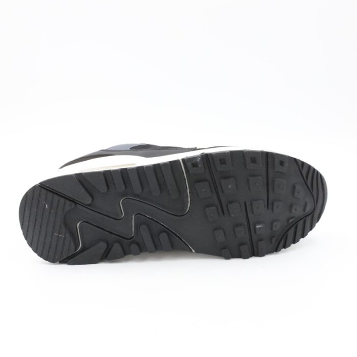 ⁦حذاء سبورت ولادي لون أسود⁩ - الصورة ⁦5⁩