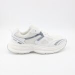 ⁦حذاء سبورت ولادي لون أبيض⁩ - الصورة ⁦3⁩