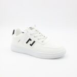 ⁦حذاء سبورت ولادي لون أبيض⁩ - الصورة ⁦2⁩