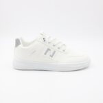 ⁦حذاء سبورت ولادي لون أبيض⁩ - الصورة ⁦3⁩