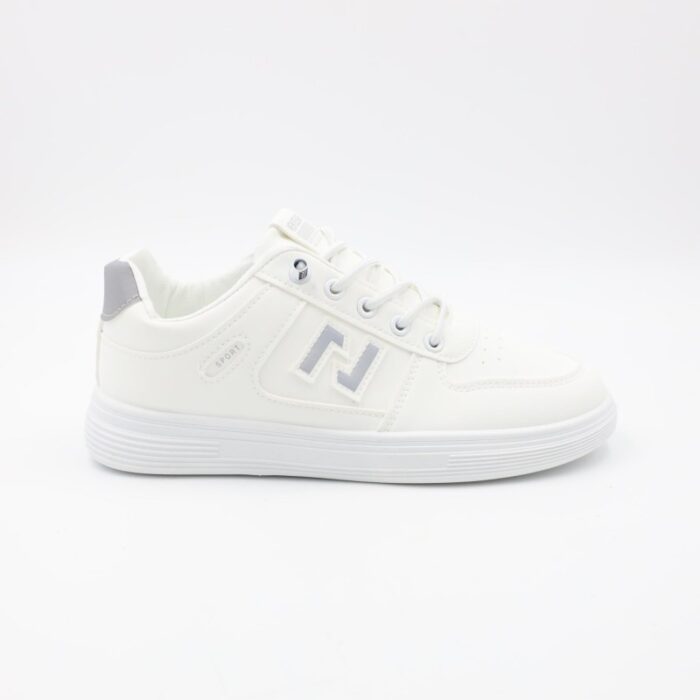 ⁦حذاء سبورت ولادي لون أبيض⁩ - الصورة ⁦3⁩