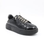 ⁦حذاء سبورت للنساء لون أسود⁩ - الصورة ⁦2⁩