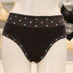 ملابس داخلية للنساء لون أسود one Size