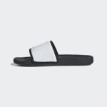⁦adidas Men's Adilette Comfort Slides - White⁩ - الصورة ⁦5⁩