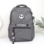 شنطة مدرسية لون رمادي