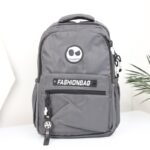 ⁦شنطة مدرسية لون رمادي⁩ - الصورة ⁦3⁩