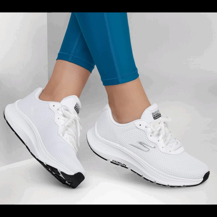 ⁦Skechers Womens' Go Run Consistent 2.0 Engaged Shoes⁩ - الصورة ⁦3⁩