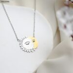 سلسال الشمس والقمر لون فضي وذهبي كفالة سنتين ضد تغير اللون