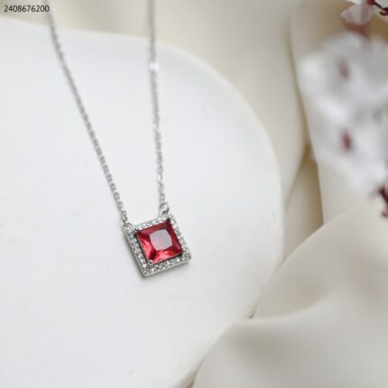 سلسال مع زركون مربع (اللون: فضي وفوشي) كفالة سنتين ضد تغير اللون