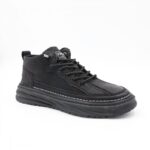 ⁦حذاء رياضي للنساء لون أسود⁩ - الصورة ⁦2⁩