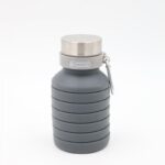 ⁦مطرة ماء سيلكون قابلة للتمدد لون رمادي⁩ - الصورة ⁦2⁩