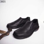 حذاء كاجوال جلد موديل 2021/1G M من جولف اند هورس للرجال لون أسود