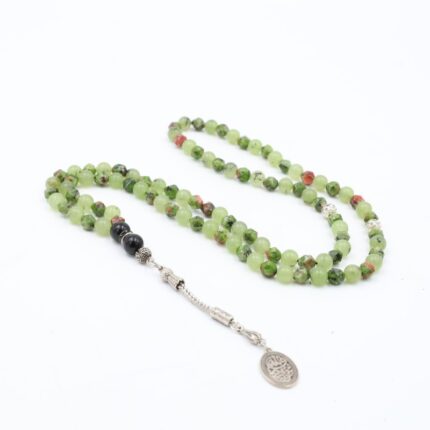 مسبحة عقيق موشح أخضر مع حجر العقيق الأخضر السادة 99 حبة