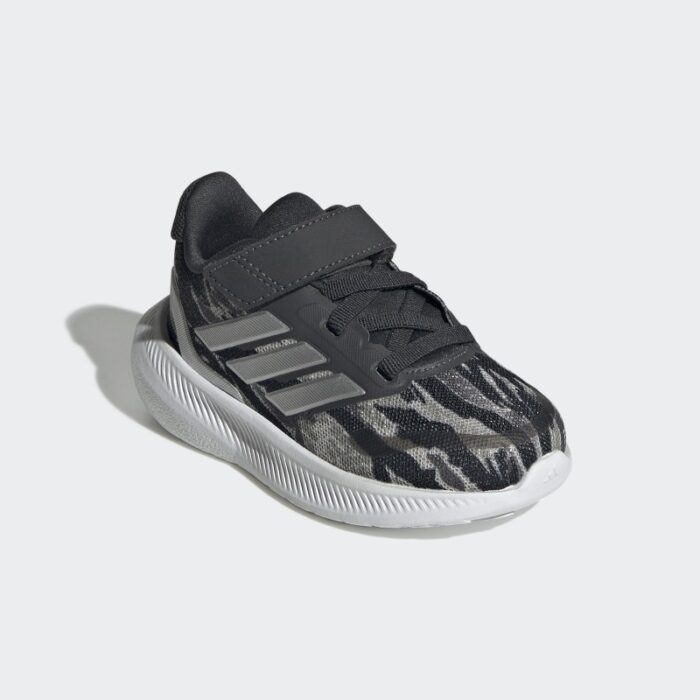 ⁦adidas Kids' RunFalcon 5 Shoes - Black⁩ - الصورة ⁦5⁩