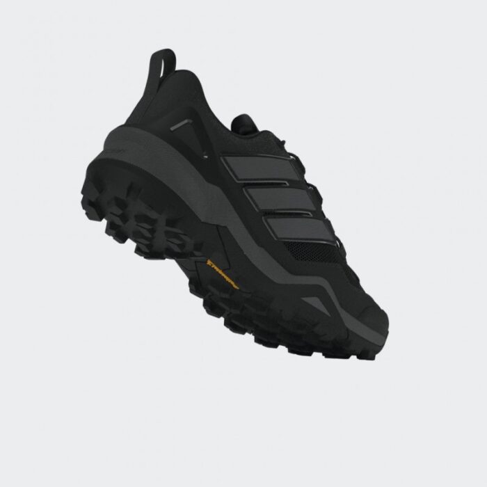 ⁦adidas Men's Terrex Skychaser Hiking Shoes - Black⁩ - الصورة ⁦18⁩