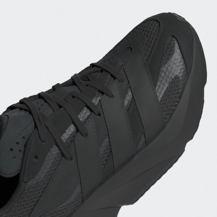 ⁦adidas Men's Lightblaze Shoes - Black⁩ - الصورة ⁦8⁩