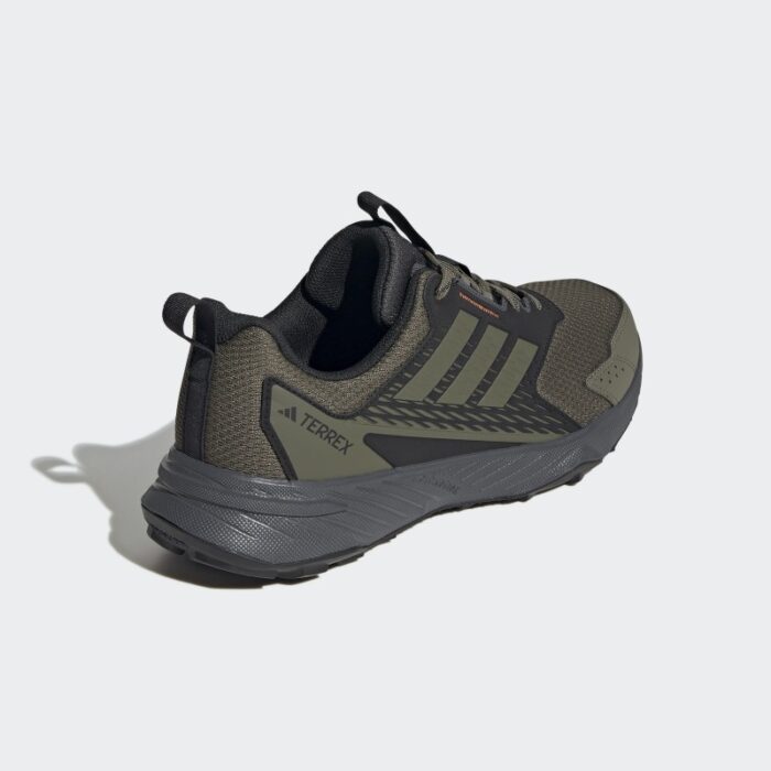 ⁦adidas Men's Tracefinder Trail Running Shoes - Green⁩ - الصورة ⁦7⁩