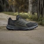 ⁦adidas Men's Terrex Tracefinder 2 CLIMAPROOF Trail Shoes - Green⁩ - الصورة ⁦22⁩