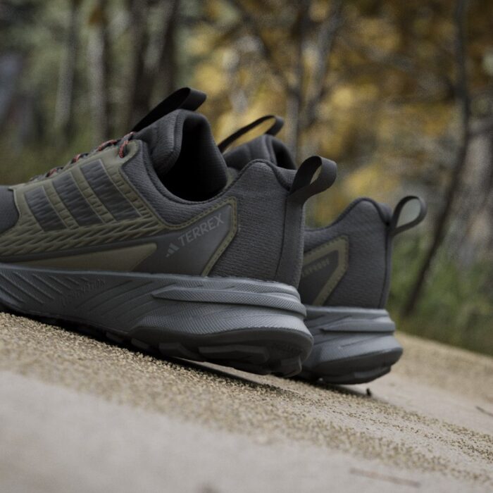 ⁦adidas Men's Terrex Tracefinder 2 CLIMAPROOF Trail Shoes - Green⁩ - الصورة ⁦29⁩