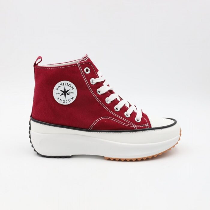 ⁦حذاء كاجوال ستاتي لون خمري وأبيض⁩ - الصورة ⁦5⁩