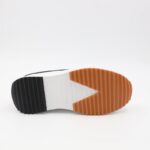 حذاء كاجوال ستاتي نعل عريض لون خمري وأبيض