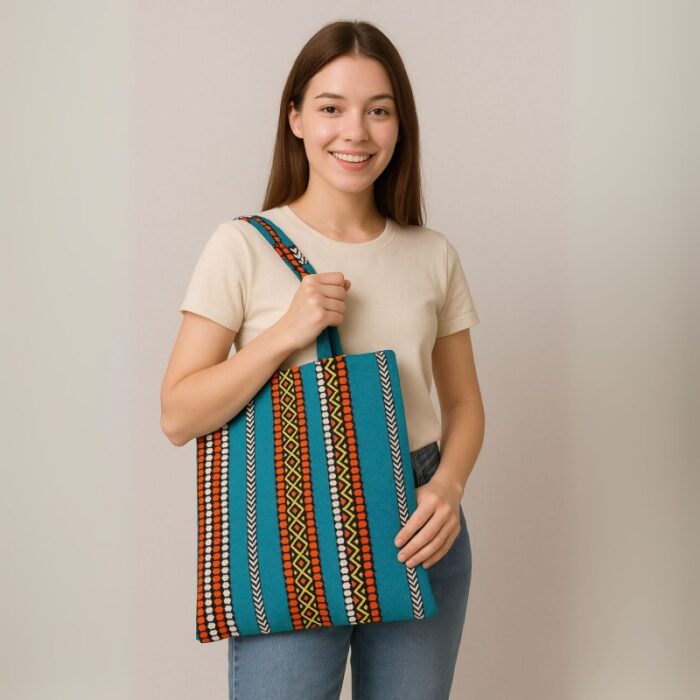 ⁦شنطة توت باغ عملية بسيطة بالقماش البدوي الوان منوعة تركواز⁩ - الصورة ⁦2⁩