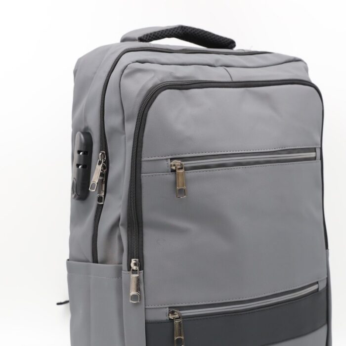 ⁦حقيبة مدرسية جامعية وللعمل 18 انش⁩ - الصورة ⁦3⁩