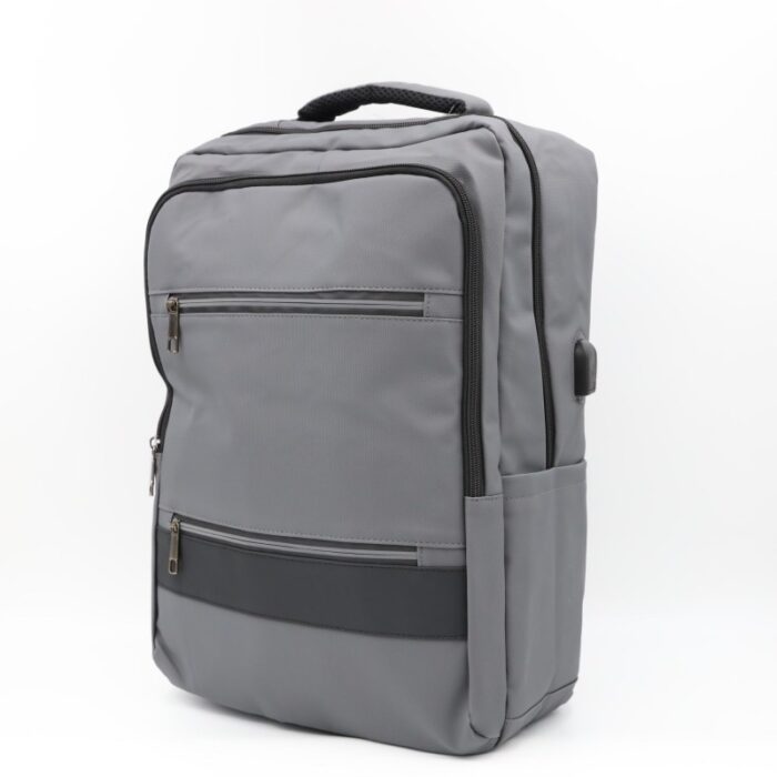 ⁦حقيبة مدرسية جامعية وللعمل 18 انش⁩ - الصورة ⁦5⁩