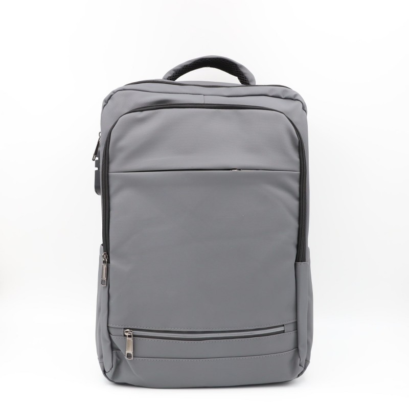 ⁦حقيبة مدرسية جامعية وللعمل 18 انش⁩ - الصورة ⁦1⁩