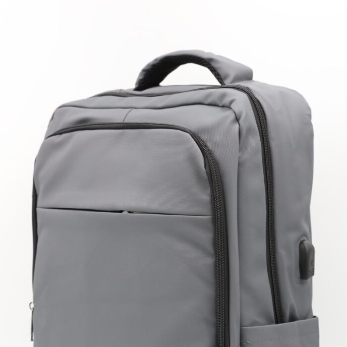 ⁦حقيبة مدرسية جامعية وللعمل 18 انش⁩ - الصورة ⁦5⁩