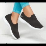 ⁦Skechers Women's Ultra Flex - Harmonious Shoes⁩ - الصورة ⁦3⁩