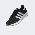 ⁦adidas RUN 70s 2.0 Shoes - Black⁩ - الصورة ⁦14⁩