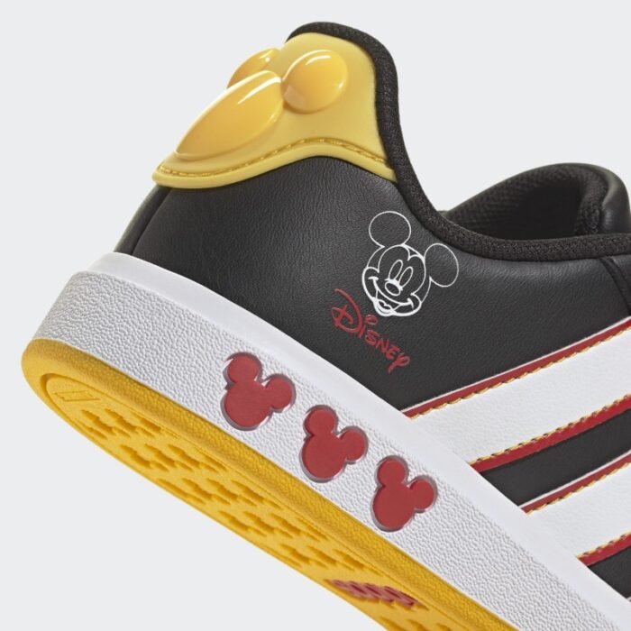 ⁦adidas Kids' Disney Mickey Mouse Grand Court Shoes - Black⁩ - الصورة ⁦8⁩