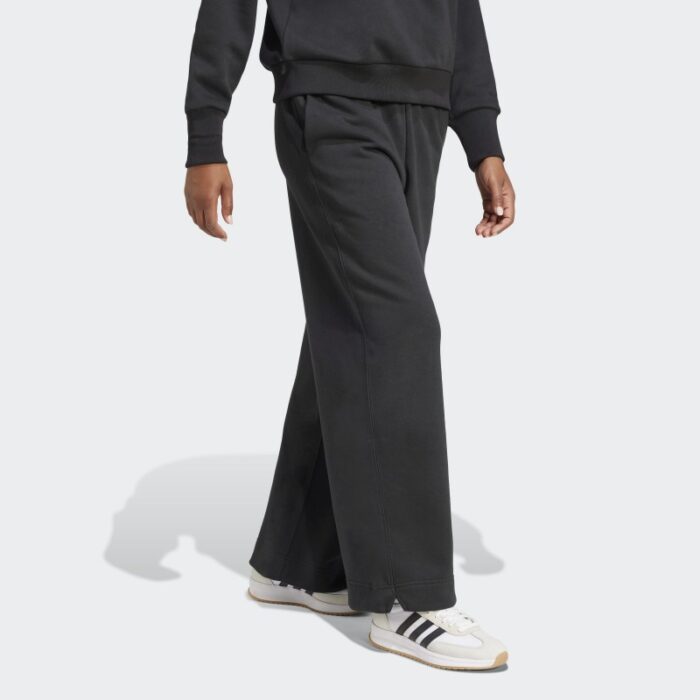 ⁦adidas Womens' ALL SZN Fleece Loose Wide-Leg Pants - Black⁩ - الصورة ⁦5⁩
