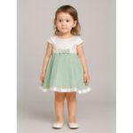 ⁦فستان بناتي لون أخضر فستقي⁩ - الصورة ⁦2⁩