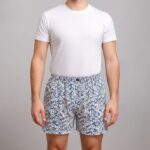 ⁦بوكسر رجال قطني لون أبيض بأشكال⁩ - الصورة ⁦2⁩