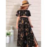 طقم بناتي بلوزه كروب توب وبنطلون واسع اسود مورد