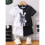 ⁦طقم ولادي قطعتين لون اسود وابيض⁩ - الصورة ⁦2⁩