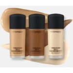 ⁦M.A.C Studio Fix Fluid Foundation SPF 15 فاونديشن ماتي مع تحكم بالزيوت درجة NC15⁩ - الصورة ⁦3⁩