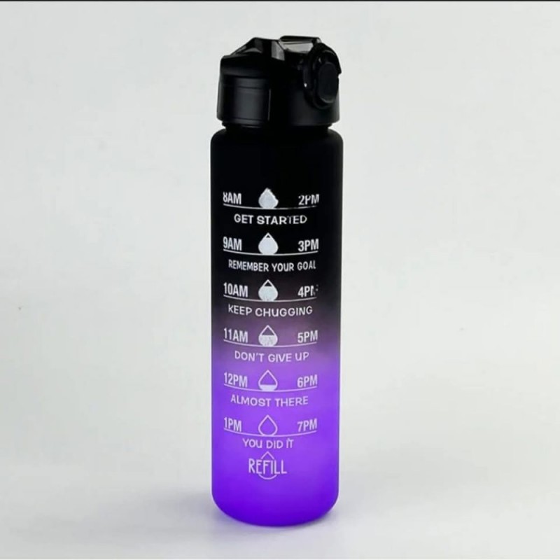 ⁦مطرة المياه الصحية للاستخدام في الانشطة الرياضية معيار 900 مل لون اسود وبنفسجي مع مصاصة⁩ - الصورة ⁦1⁩