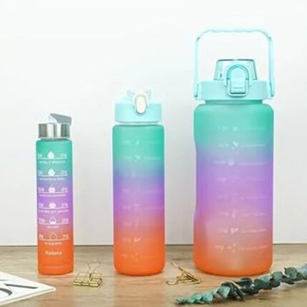 بكج مطرات صحية ملونة ( 3 قطع 2لتر + 800 مل + 280 مل ) مع مصاصة