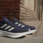 ⁦Adidas Men's Ultraboost 5 Shoes - Blue⁩ - الصورة ⁦28⁩
