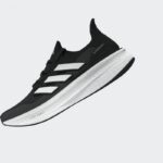 ⁦Adidas Men's Ultraboost 5 Shoes - Black⁩ - الصورة ⁦11⁩