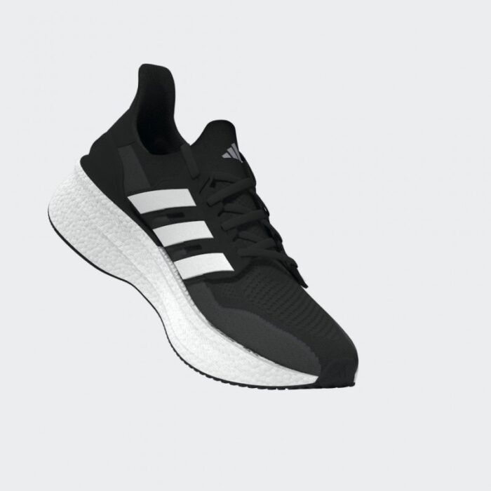 ⁦Adidas Men's Ultraboost 5 Shoes - Black⁩ - الصورة ⁦14⁩