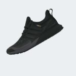 ⁦Adidas Men's Ultraboost 1.0 ATR Shoes - Black⁩ - الصورة ⁦11⁩