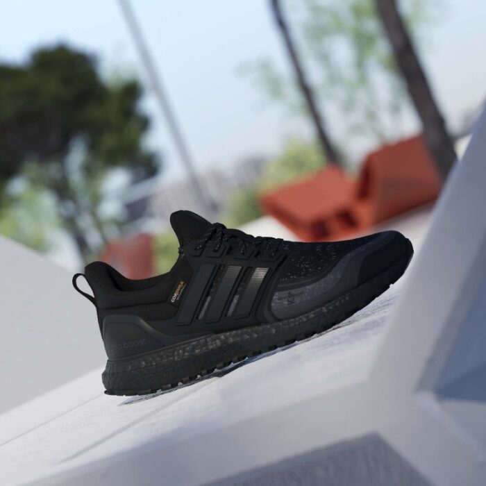 ⁦Adidas Men's Ultraboost 1.0 ATR Shoes - Black⁩ - الصورة ⁦20⁩