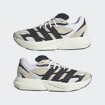 ⁦Adidas Men's Lightblaze Shoes - Beige⁩ - الصورة ⁦10⁩